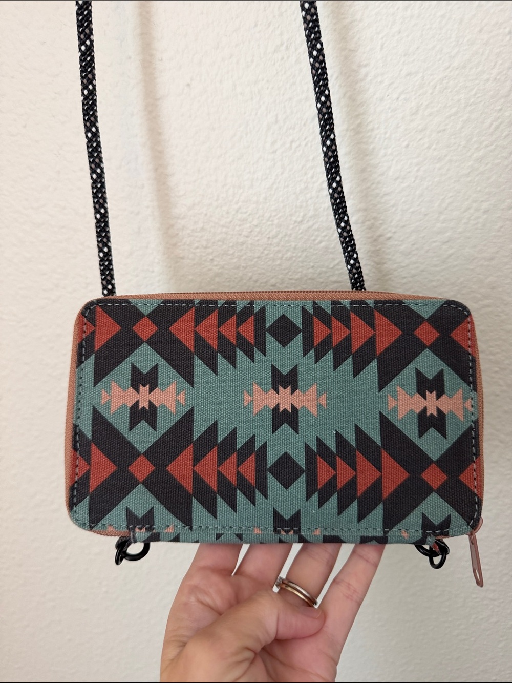 Kavu Go Time Wallet - Picture 5 of 6
